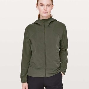 Lululemon Pack It Up Jacket Size 6